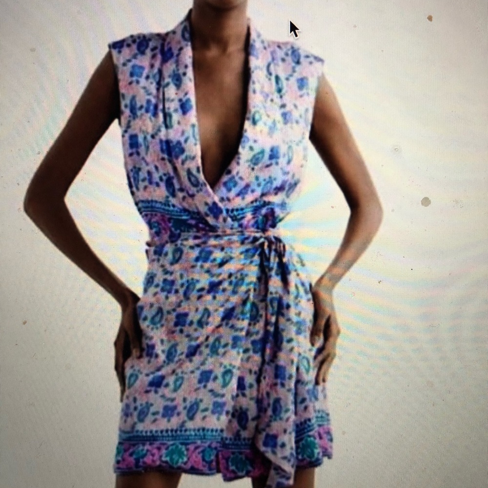 ‼️SOLD‼️Zara wrap dress NWT